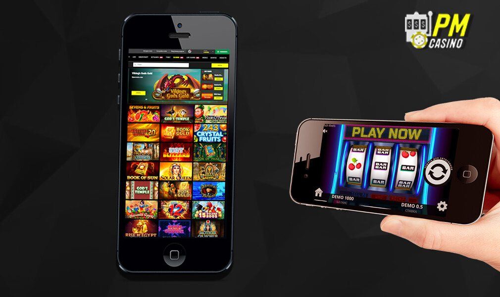 Мобільна версія сайта Парі Матч казино на екрані телефону